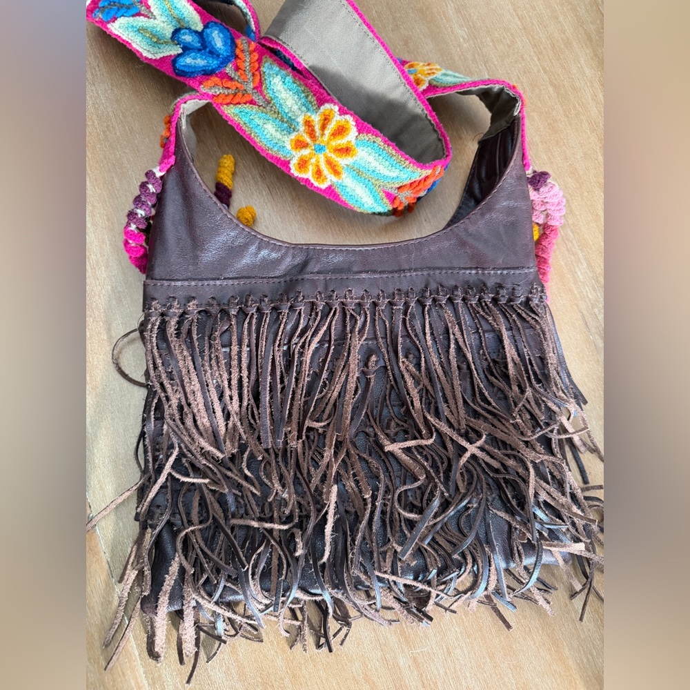 Syra Carus leather fringe purse with embroidered strap - Picture 2 of 4